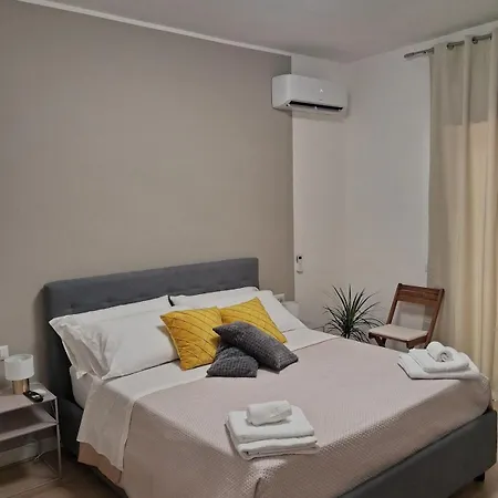Apartment Portside House